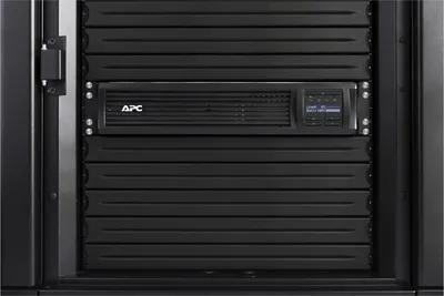 ИБП APC SMT1000RMI2UC, Smart-UPS, 1000ВА/700Вт, 2U, линейно-интерактивный