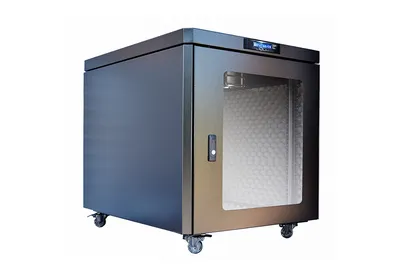 Рэковая стойка со звукоизоляцией Wize Pro [W1590UR-SP] 19, 15U, 650х900 мм, стеклянная передняя дверь, задняя дверь - металл,вент.панель из 3 вентиляторов, колеса, рэковые гайки: 20 шт, вес нагрузки 800 кг, сталь,черный (2 места)