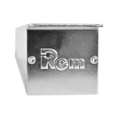 REM Вертикальный блок розеток Rem-16 с авт. 16А, 20 Shuko, 16A, алюм., 33-38U, шнур 3 м. (R-16-20S-A-1420-3)